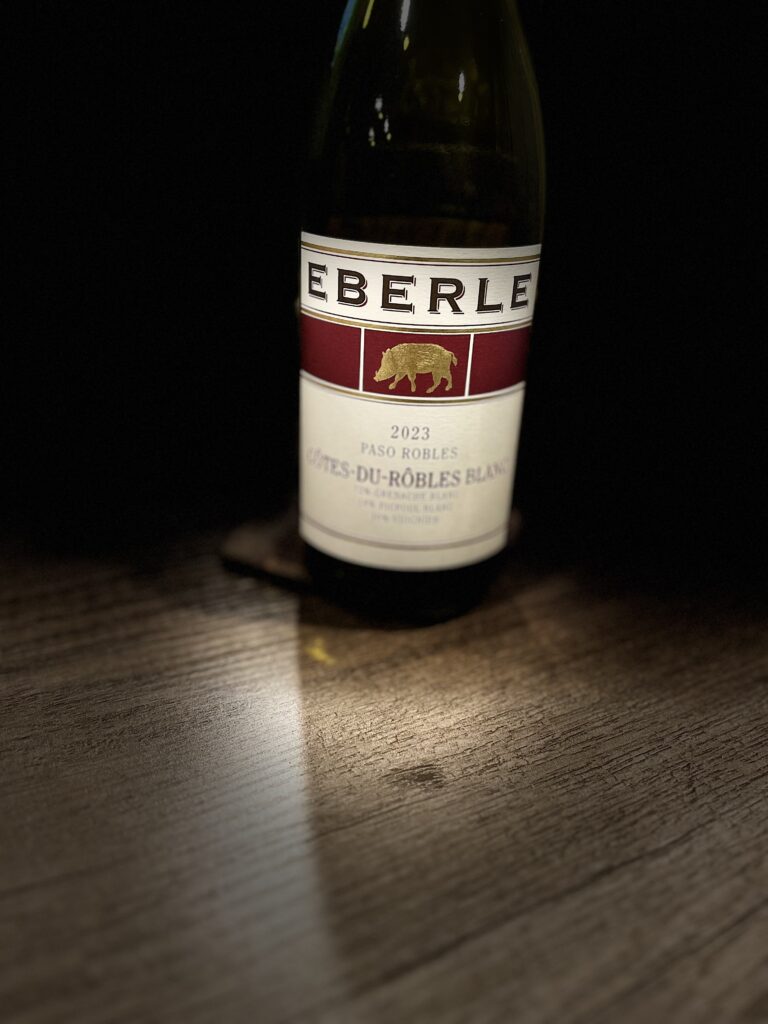 Côtes-du-Rôbles Blanc bottle